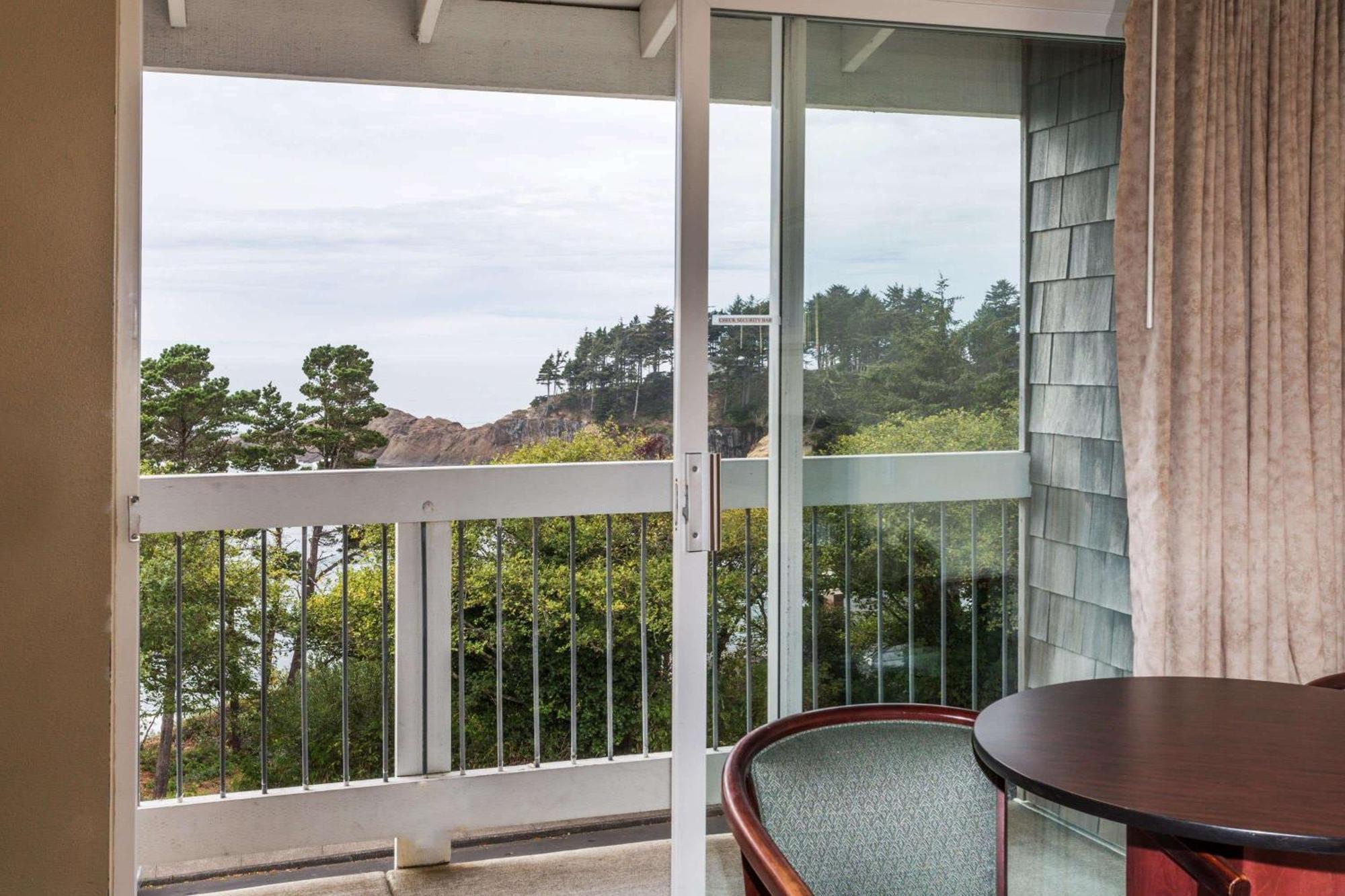 Travelodge By Wyndham Depoe Bay Exterior foto