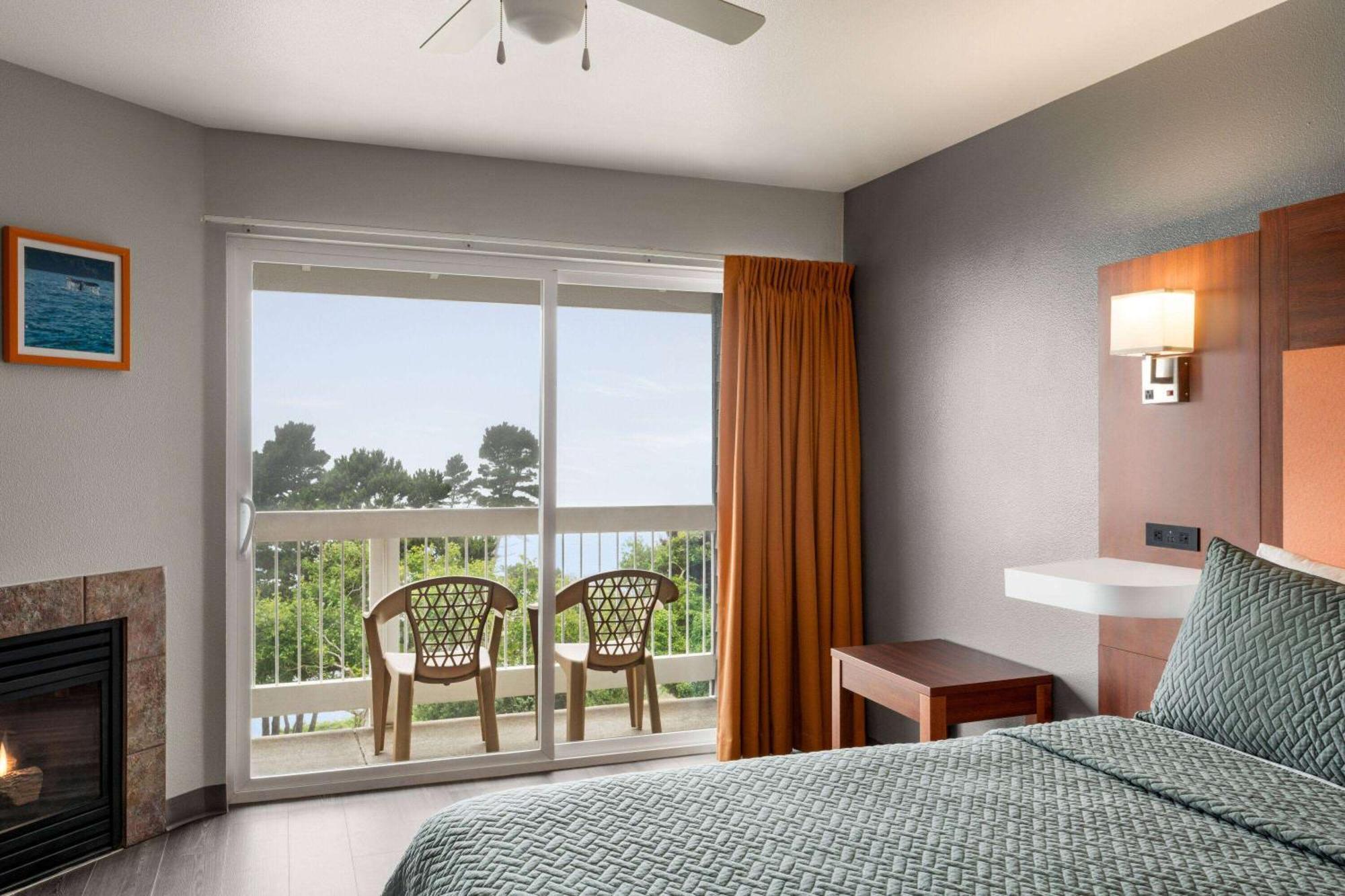 Travelodge By Wyndham Depoe Bay Exterior foto