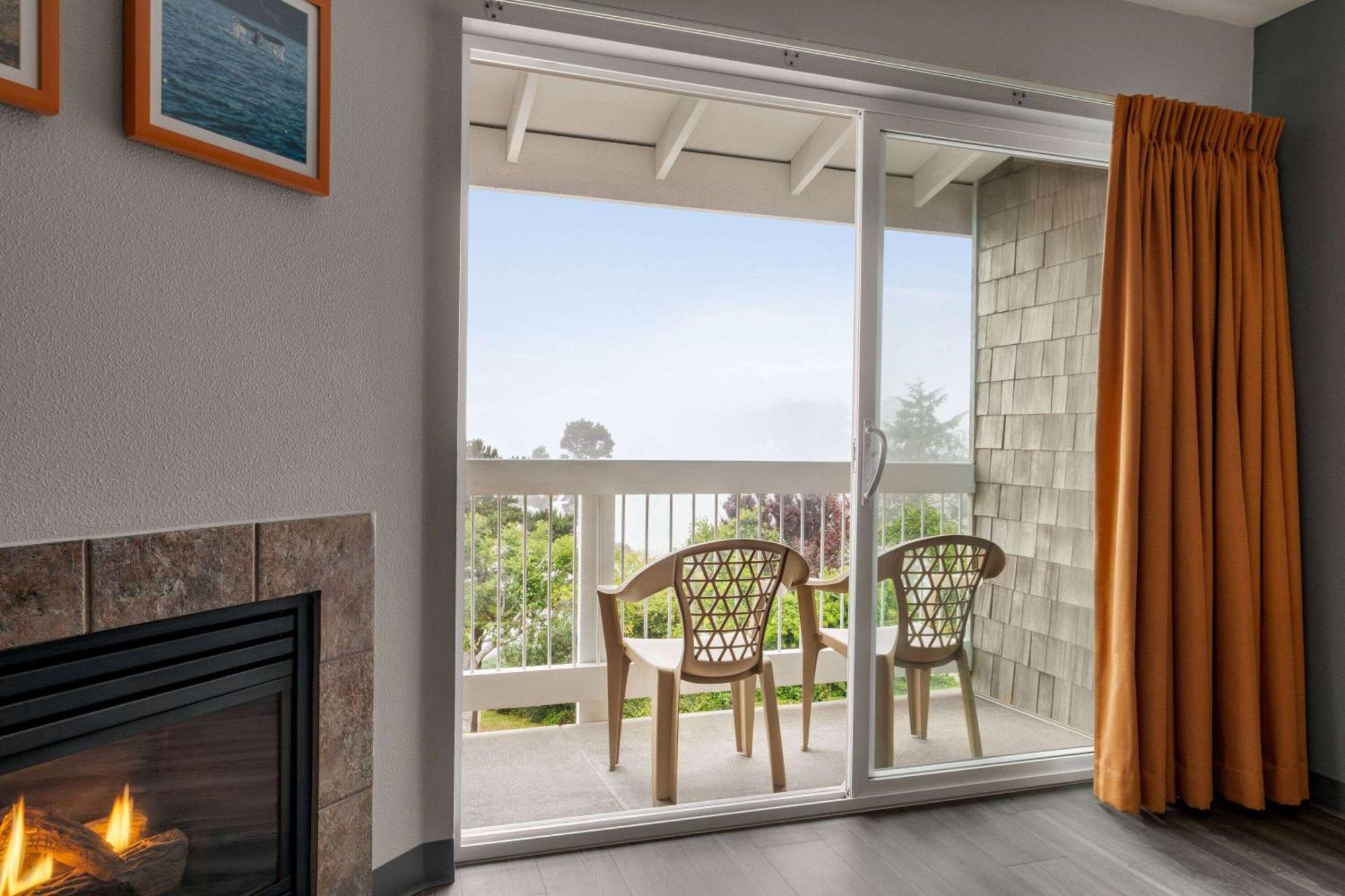 Travelodge By Wyndham Depoe Bay Exterior foto